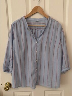 Old Navy Light Blue Button-Down Shirt with Red Stripes